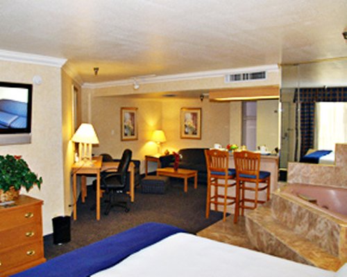 Best Western InnSuites Ontario - LA Airport Mall Hotel & Suites