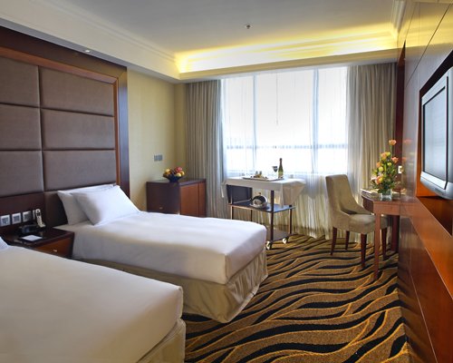 Metropark Hotel Kowloon-4 Nights