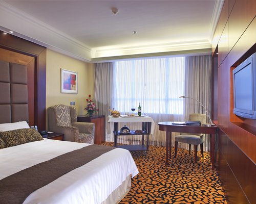 Metropark Hotel Kowloon-4 Nights