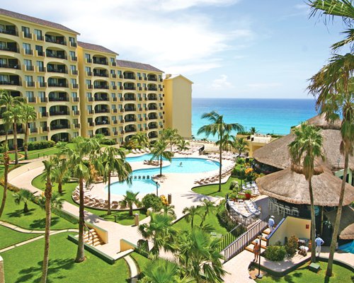 The Royal Mayan