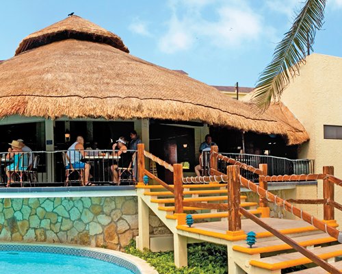 The Royal Mayan