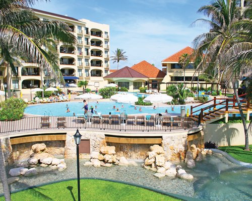 The Royal Mayan