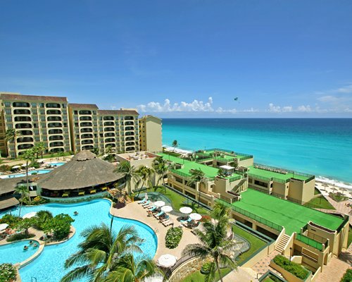 The Royal Mayan
