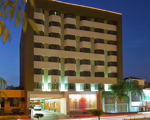 Guadalajara Plaza Express Lopez Mateos - 2 Nights