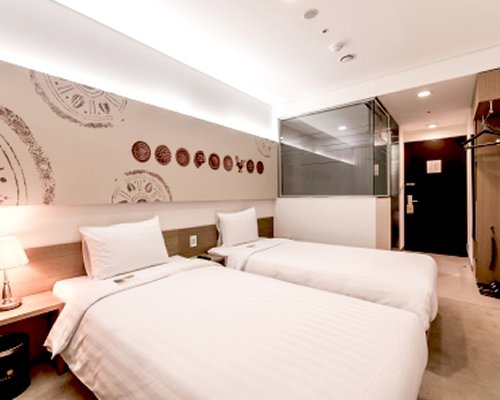 Hotel Aventree Jongno - 4 Nights