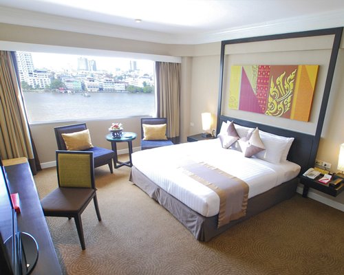 Ramada Plaza Menam Riverside - 3 Nights