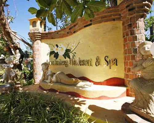 Aochalong Villa Resort & Spa Image