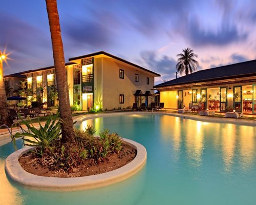 Microtel by Wyndham Puerto Princesa - 3 Nights