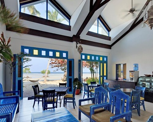 Microtel by Wyndham Puerto Princesa - 3 Nights