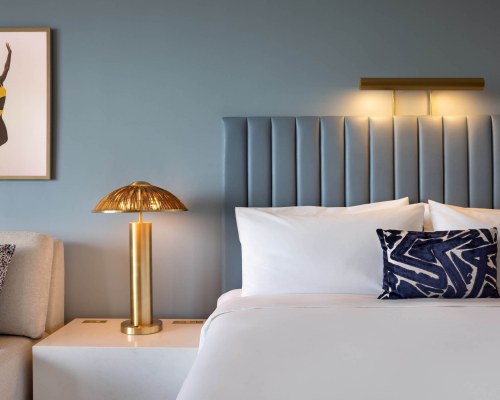 The Sunny Miami Sunny Isles Beach, Curio Collection by Hilton - 3 Nights