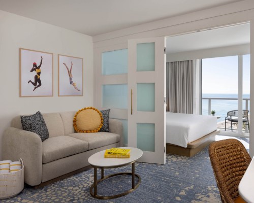 The Sunny Miami Sunny Isles Beach, Curio Collection by Hilton - 3 Nights