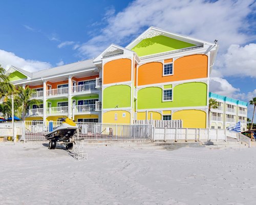 Pierview Hotel and Suites