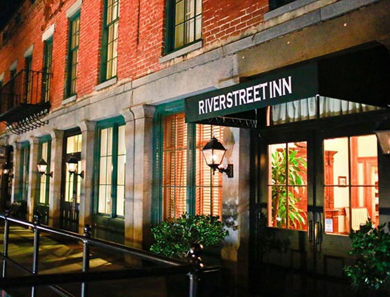 River Street Inn