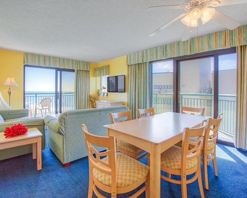 Sand Dunes Resort & Suites