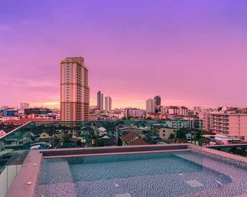 Roomme Hospitality Pattaya at Urban Attitude Branch - 3 Nights