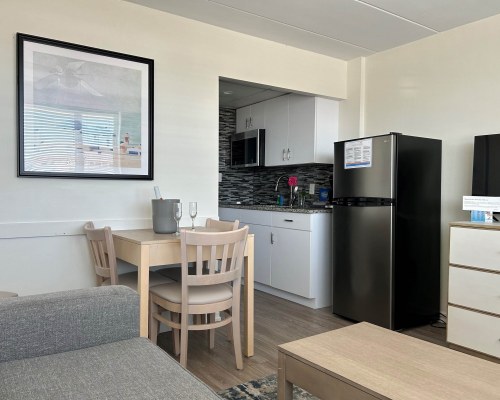 Esplanade Suites, a Sundance Vacations Property - 3 Nights