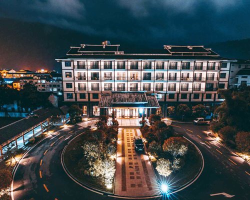 Best Western Plus Qingxinyuan Hotel Zhangjiajie - 3 Nights