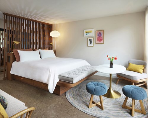 Flamingo Resort - 5 Nights