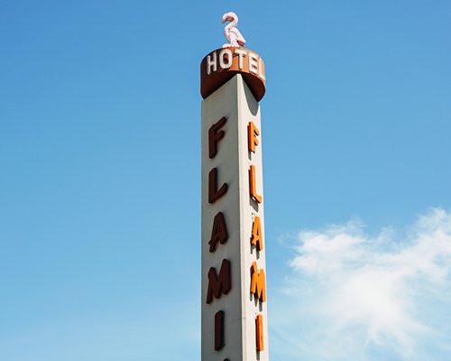 Flamingo Resort - 5 Nights
