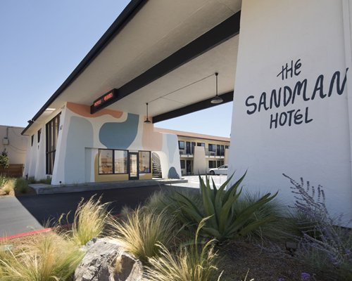 The Sandman Hotel Image