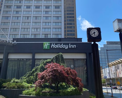 Holiday Inn Baltimore Inner Harbor