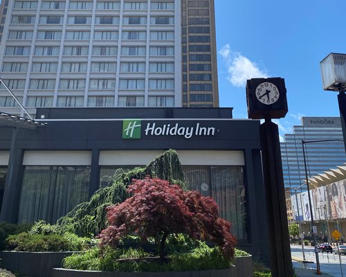 Holiday Inn Baltimore Inner Harbor