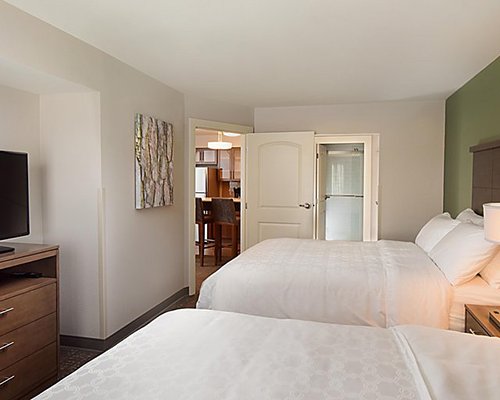 Staybridge Suites Wisconsin Dells - Lake Delton