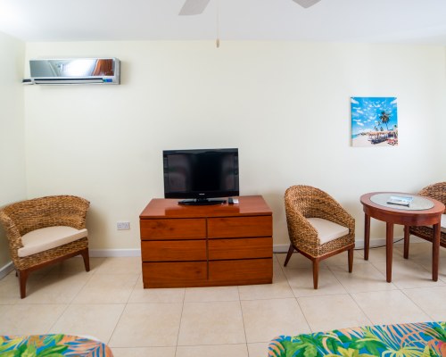 Sugar Bay Club Suites & Hotel - 5 Nights