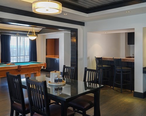 OYO Hotel & Casino Las Vegas - 5 Nights