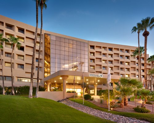 Hilton Tucson East