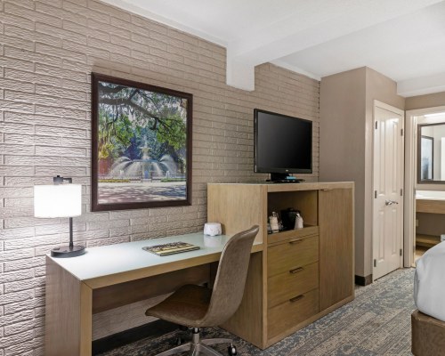 Best Western Savannah Historic District - 5 Nights