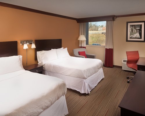 Four Points by Sheraton Asheville Downtown - 3 Nights