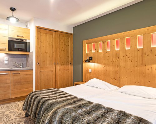 Lagrange Les Chalets d’Emeraude