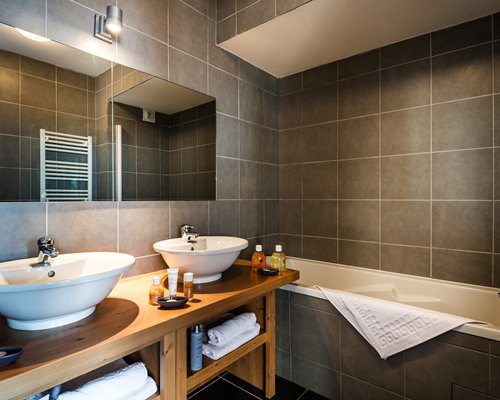 Lagrange Le Roc Belle Face