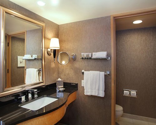 Pan Pacific Vancouver Hotel - 3 Nights