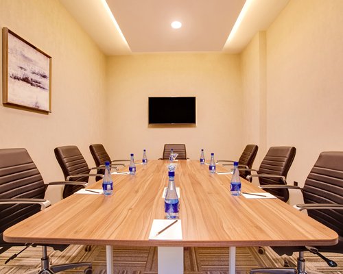 Lemon Tree Hotel, Dubai - 3 Nights