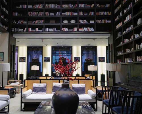 Fanpu Themed Culture Hotel - 4 Nights