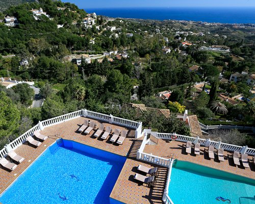 Macdonald La Ermita Rental