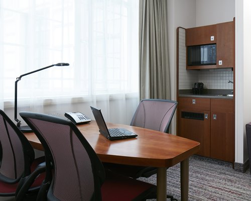 Club Quarters Hotel  London City - 3 Nights
