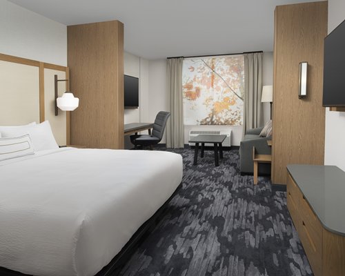 Fairfield by Marriott Inn & Suites Nashville near Vanderbilt - 5 Nights
