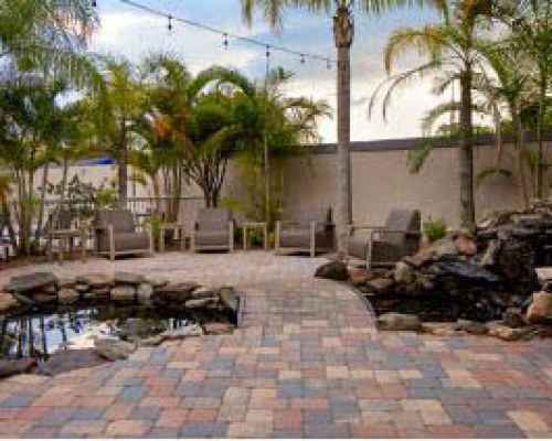Courtyard by Marriott Tampa/Oldsmar - 5 Nights
