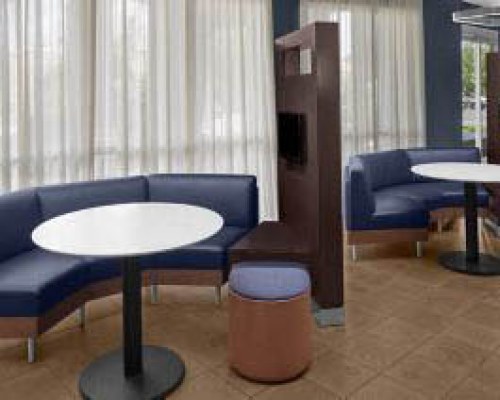 Courtyard by Marriott Tampa/Oldsmar - 5 Nights