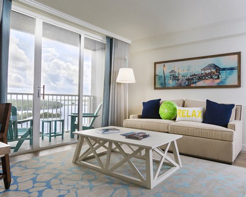 Margaritaville Lake Resort Lake Conroe - 5 Nights