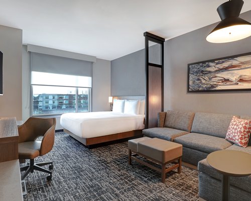 Hyatt Place Ottawa West - 5 Nights