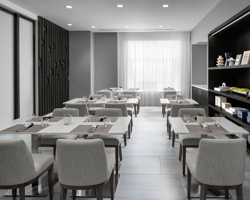 AC Hotel Miami Dadeland