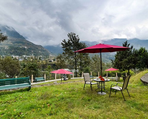 Summit Khangri Karpo Retreat- Lachung - 3 Nights