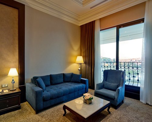 Vialand Palace Hotel - 3 Nights