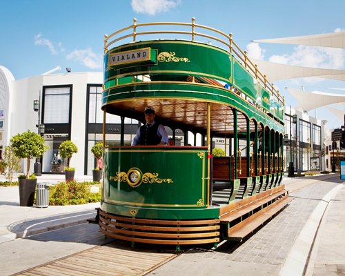 Vialand Palace Hotel - 3 Nights