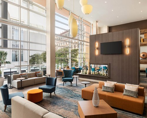 Hilton Garden Inn San Antonio Downtown Riverwalk - 3 Nights