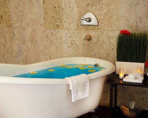 The Commerce Casino & Hotel Los Angeles - 3 Nights
